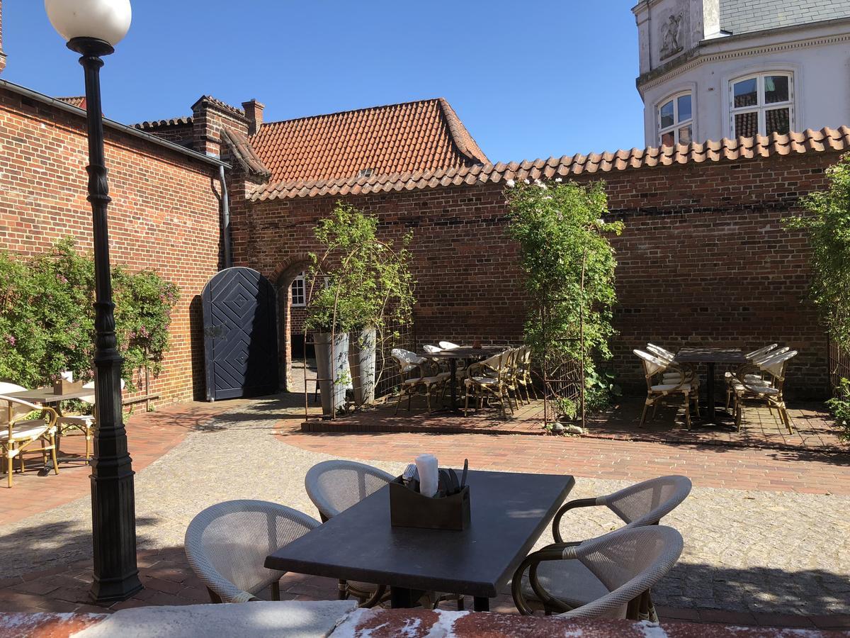 Den Gamle Arrest Bed & Breakfast Ribe Bagian luar foto