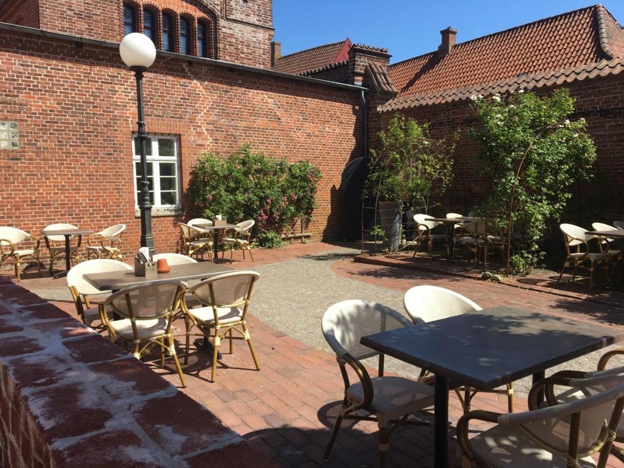 Den Gamle Arrest Bed & Breakfast Ribe Bagian luar foto